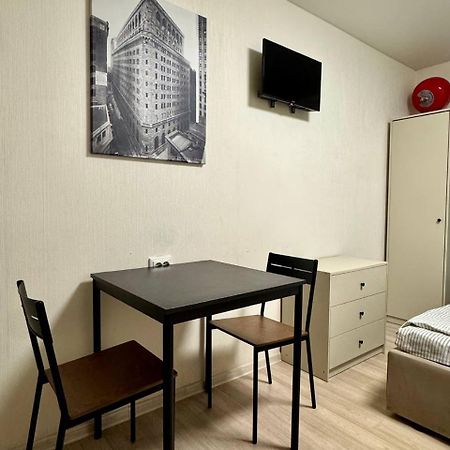 Апартаменты На Осокорках Kiev Ngoại thất bức ảnh